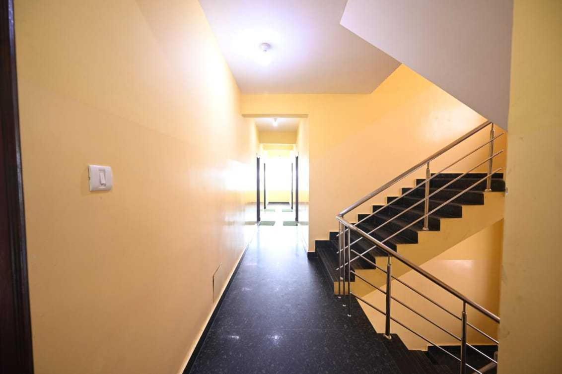 Oyo Flagship Hotel New Moon Inn 푸리 외부 사진